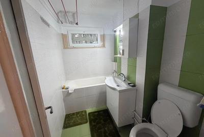 Apartament cu 2 camere semidecomandat în Circumvalațiunii - 1