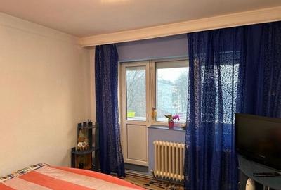 Apartament de 4 camere, decomandat, zona Tatarasi - 2