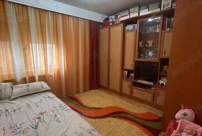 Apartament cu 3 camere semidecomandat în Central - 10