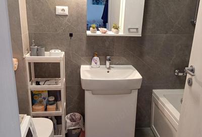 Casă cu Teren 50 Mp în Central