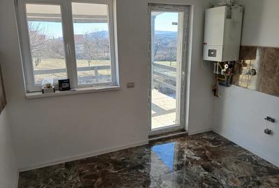 Casa plan parter, Primarie Tomesti - 3