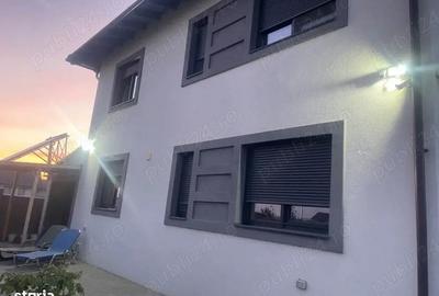 Casă cu Teren 800 Mp în Central - 3