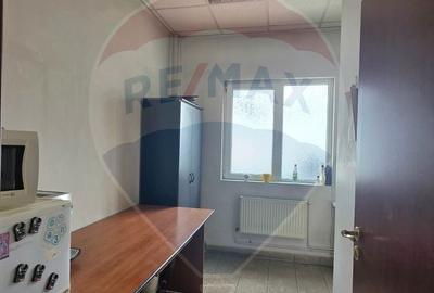 Spațiu comercial, de 120 mp, în Central - 10