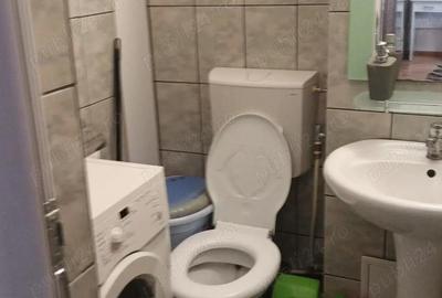 Garsonieră decomandată în Rovine - 3