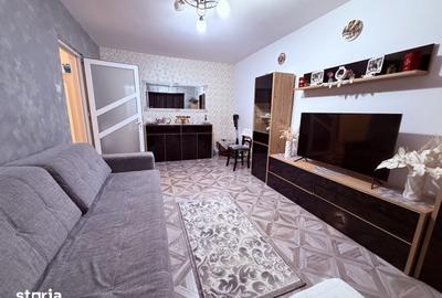 Apartament cu 2 camere decomandat în Micro 4 - 2