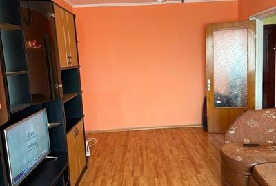 Apartament cu 2 camere decomandat, mobilat în Apărătorii Patriei - 8