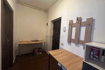 Garsonieră decomandată, mobilată în Sud - 2