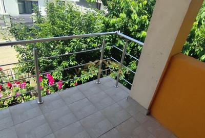 Casă cu 4 camere în Berceni