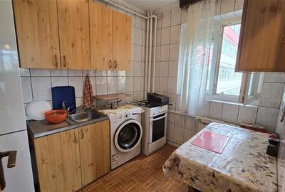 Berceni-Uioara apartament 3 camere transformat in 4 camere. Berceni-Uioara apartament 3 camere transformat in 4 camere. - 12