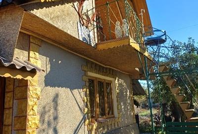 Casa și teren de vanzare Casa și teren de vanzare - 2