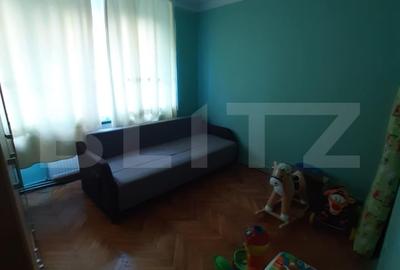 Apartament de vanzare, cu 3 camere, 70 mp, zona M16 - 3