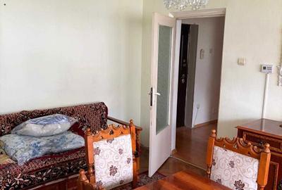 Apartament cu 3 camere decomandat în Central - 4