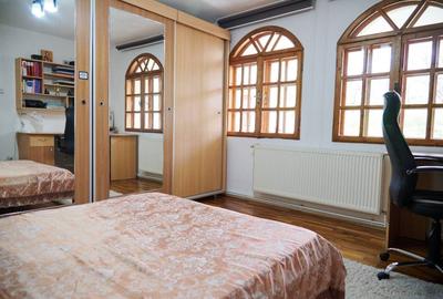 Casă cu 4 camere în Central - 7