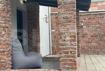 Casă cu 3 camere cu Teren 238 Mp în Lipovei