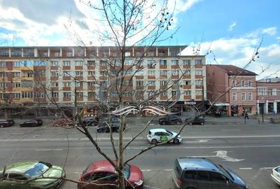 Apartament recent renovat pe strada Horea - 13