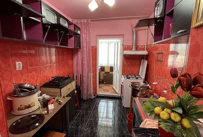 Apartament cu 2 camere decomandat în Central - 2