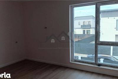 Casă cu 4 camere cu Teren 200 Mp în Valea Lupului