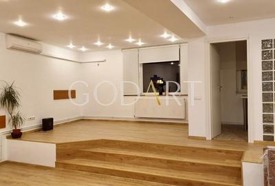 Unirii |  Mitropolie | Bloc boutique | 2006 Unirii |  Mitropolie | Bloc boutique | 2006 - 4