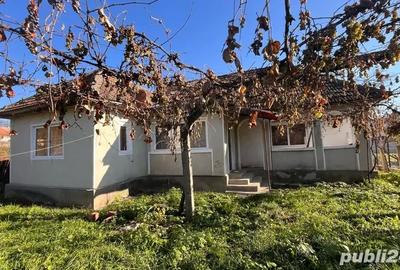 Casă cu 3 camere cu Teren 11111111 Mp în Chechiș - 4