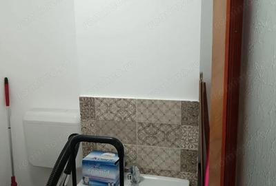 Apartament cu 3 camere decomandat în Odobescu - 9