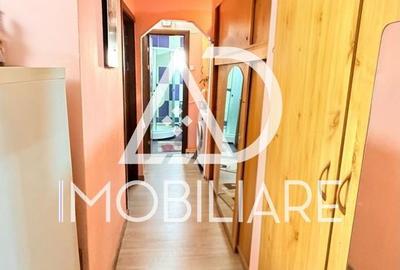 Apartament cu 3 camere decomandat în 9 Mai - 4