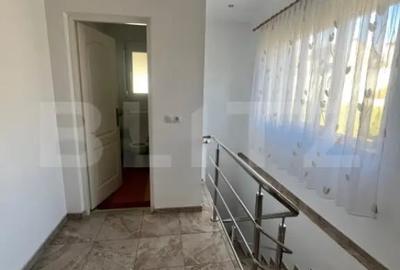 Casă cu 5 camere cu Teren 4400 Mp în Central - 13