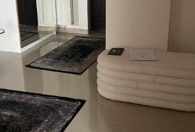 Vând apartament tip studio - 2