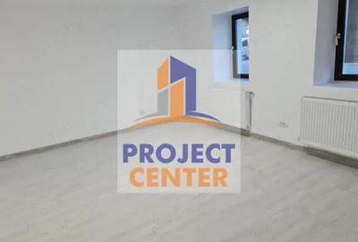 Spațiu comercial, de 38 mp, în Central - 4