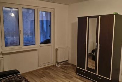 OCAZIE MARE !!!Vand Apartament 2Camere 55mp Zona Cazarmii Etajul 1 - 5