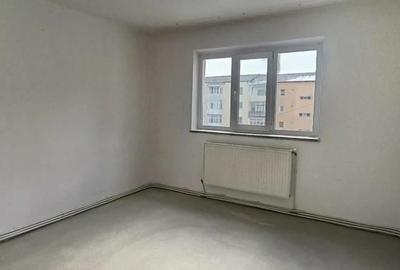 Apartament cu 2 camere decomandat în Central - 9