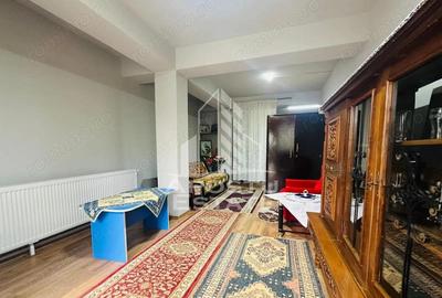 Apartament cu 2 camere semidecomandat, mobilat în Pârneava - 3