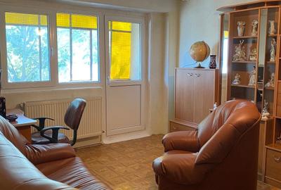 Apartament cu 2 camere decomandat în Plantelor - 3
