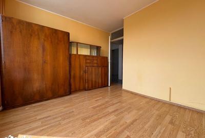 Apartament cu 3 camere în Florilor - 7