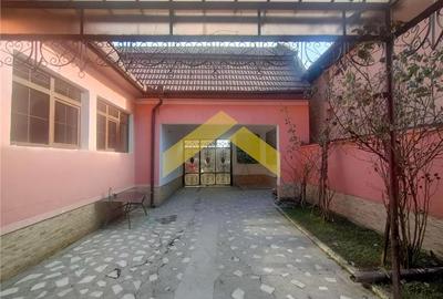 Casă individuală cu 5 camere cu Teren 1200 Mp în Pârneava - 2