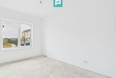 Duplex cu 5 camere cu Canalizare în Dumbrăvița - 4