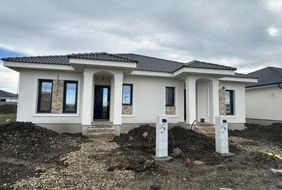 Casă cu 3 camere în Moșnița Veche - 6