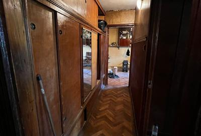 Berceni,oferta vanzare 2 camere etaj  3/4  decomandat, la 4 minute de scoala 99 - 8