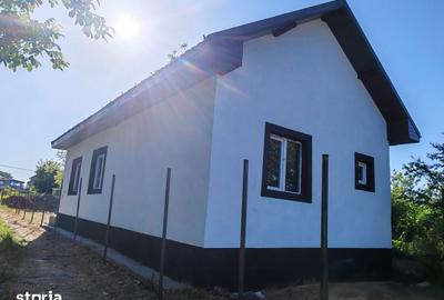 Casă cu 3 camere cu Teren 250 Mp în Lumina - 9