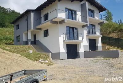 Duplex In Livada Meses - 2