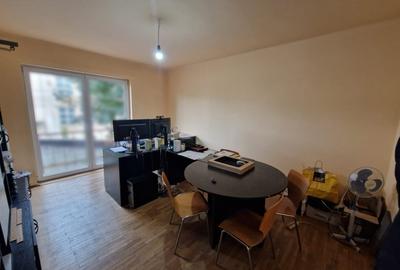 Apartament 2 camere, 48 mp, zona Central - 1