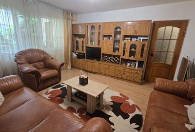 Apartament cu 3 camere decomandat în Central - 6