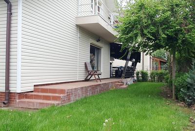 Casa individuala de vanzare in Otopeni, zona linistita, dormitor parter, garaj