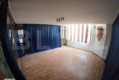 Spațiu comercial, de 32 mp, în Ultracentral - 5