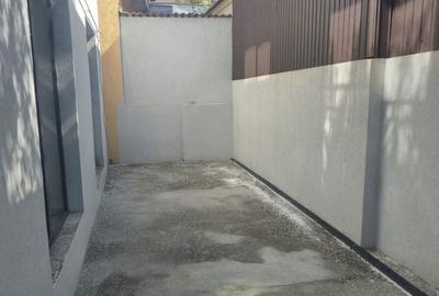 Apartament cu 3 camere în Calea București