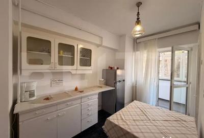 Apartament cu 2 camere decomandat, mobilat în Calea București - 5