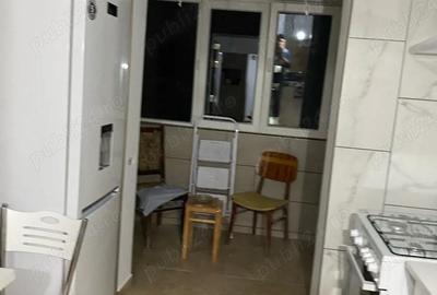 Apartament cu 3 camere semidecomandat în Ghencea - 9