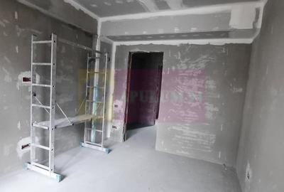 Casă cu 4 camere în 1 Decembrie - 10