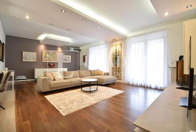 Apartament cu 4 camere decomandat în Herăstrău