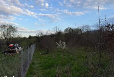 Teren de 930 mp, în Central - 2