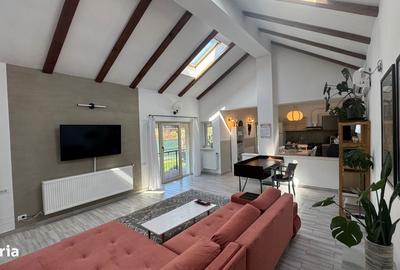 Casă cu 4 camere cu Teren 1317 Mp în Central - 2